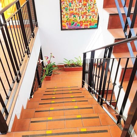 Azul Departamentos Aparthotel Мендоса Екстериор снимка
