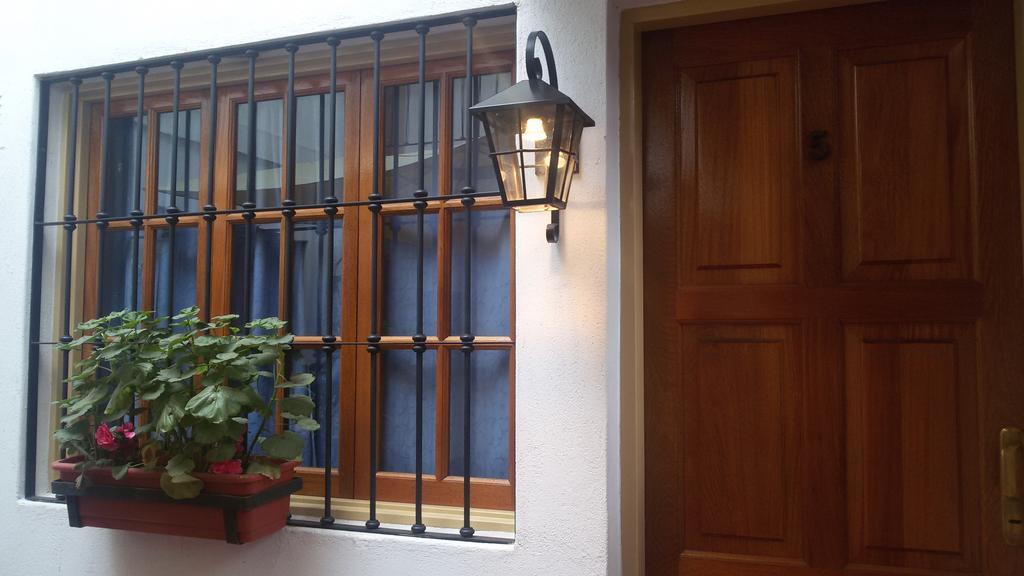 Azul Departamentos Aparthotel Мендоса Екстериор снимка