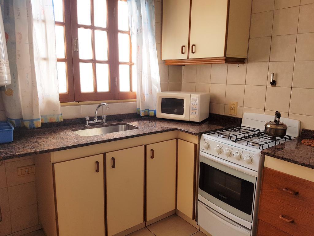 Azul Departamentos Aparthotel Мендоса Екстериор снимка