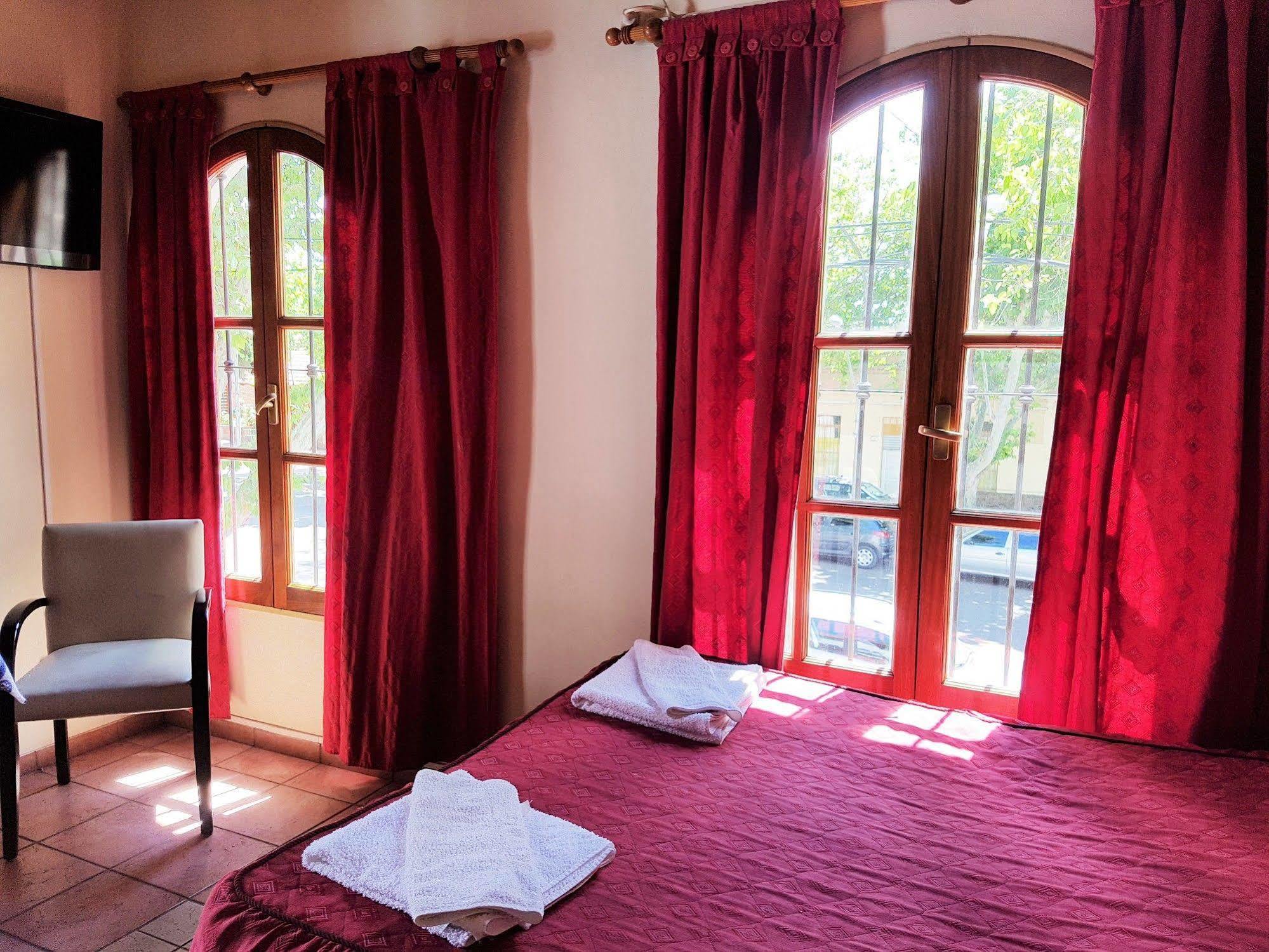 Azul Departamentos Aparthotel Мендоса Екстериор снимка